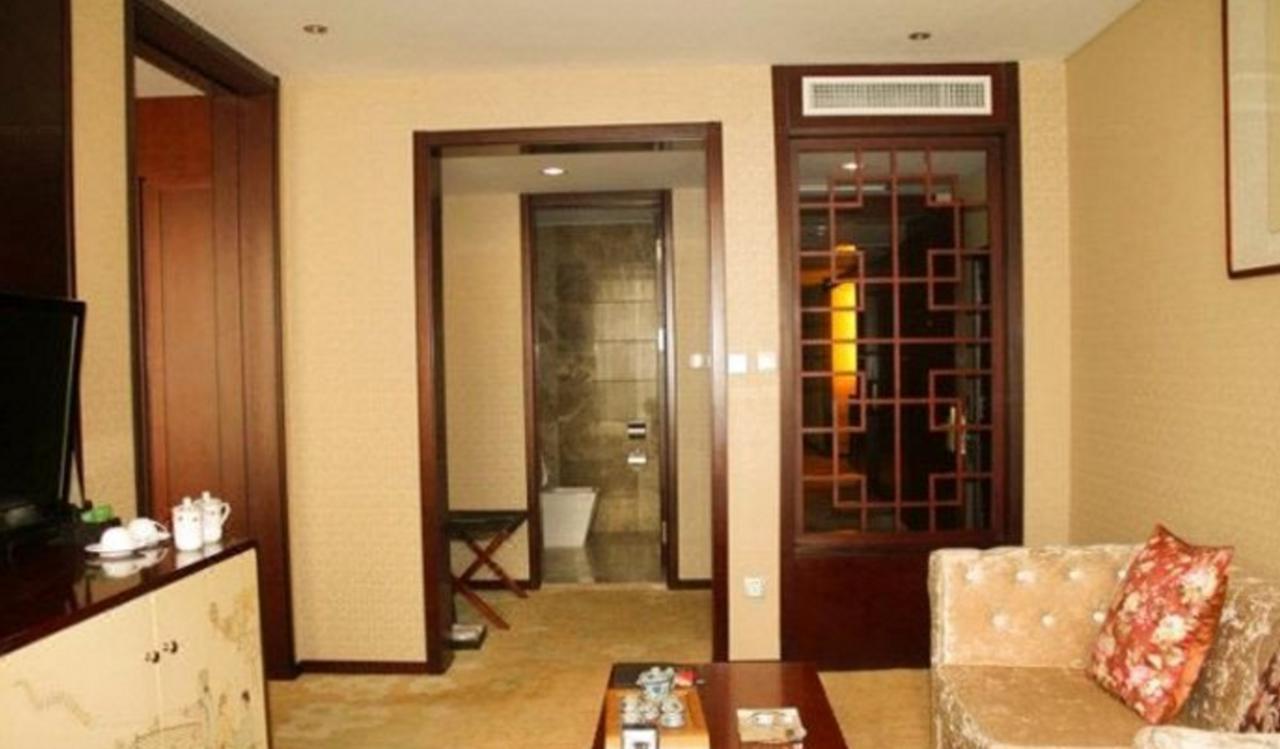 Dongfang Hotel 웨이팡 외부 사진